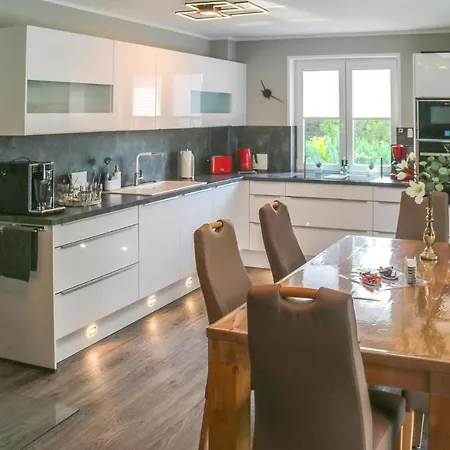 Amazing Apartment In Elmenhorst With Wifi Elmenhorst/Lichtenhagen Exterior photo